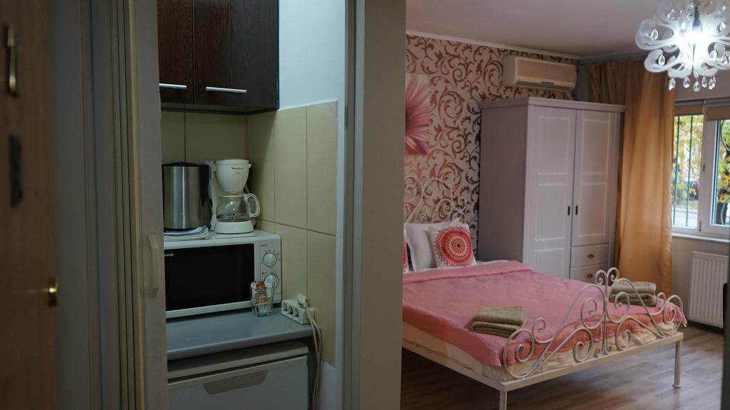 Agentia H Accommodation Бухарест Экстерьер фото